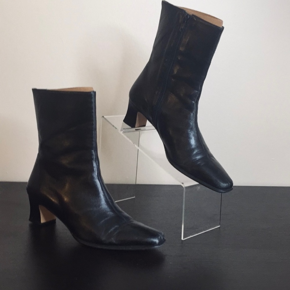 ETIENNE AIGNER Women’s Black Leather Ankle Boots (Vintage) - Size 7.5